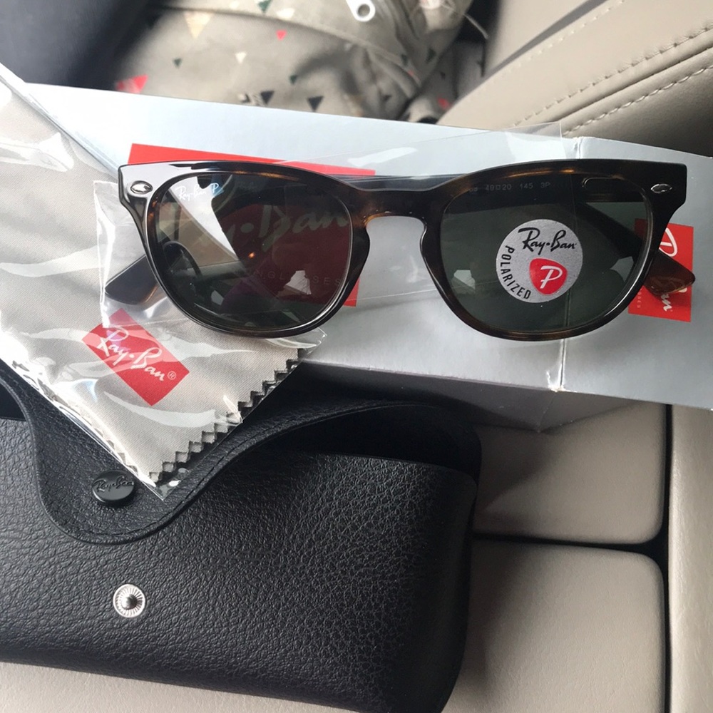 RayBan sunglasses - Picture 3 of 4